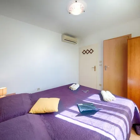 House Paradiso 펜션